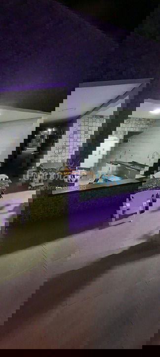 Casa para aluguel de temporada em Praia Grande (Balneário Maracanã)