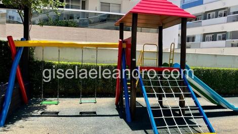 Encantador apartamento de 2 dormitorios con piscina en Jurere En