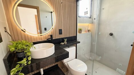 VT - Suite con balcón, vista al mar y desayuno