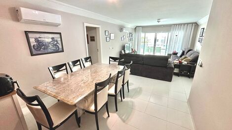 APARTAMENTO COM VISTA PARA O MAR EM RIVIERA DE SÃO LOURENÇO