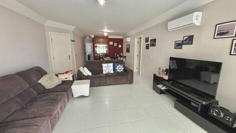 APARTAMENTO COM VISTA PARA O MAR EM RIVIERA DE SÃO LOURENÇO