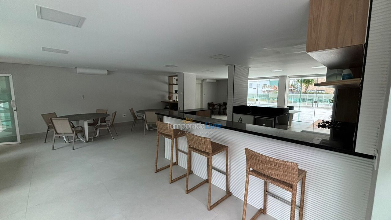 Apartamento para aluguel de temporada em Bertioga (Riviera de São Lourenço)