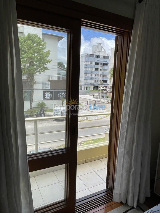 House for vacation rental in Florianopolis (Jurerê Internacional)