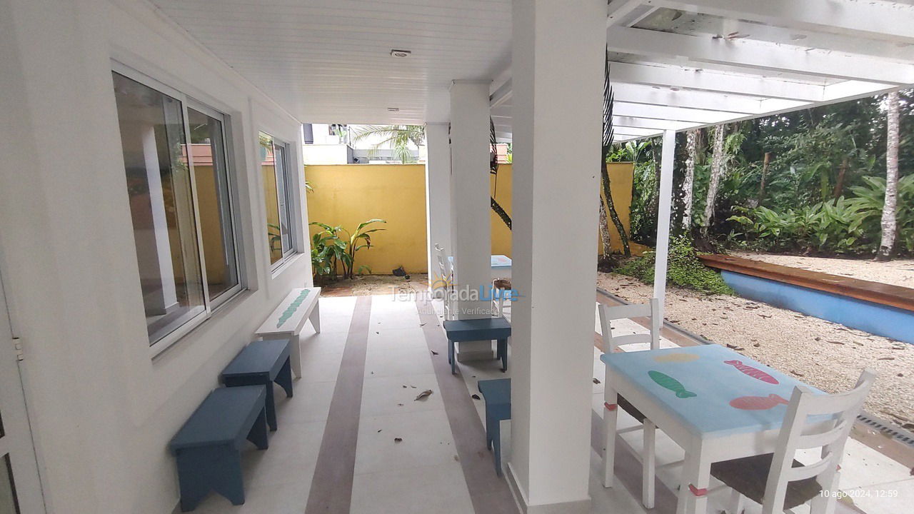 Casa para aluguel de temporada em Bertioga (Riviera de São Lourenço)