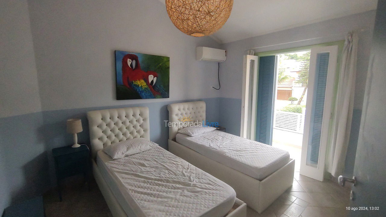 Casa para aluguel de temporada em Bertioga (Riviera de São Lourenço)