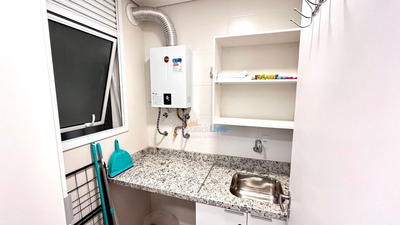 Apartamento para aluguel de temporada em Florianopolis (Praia dos Ingleses)