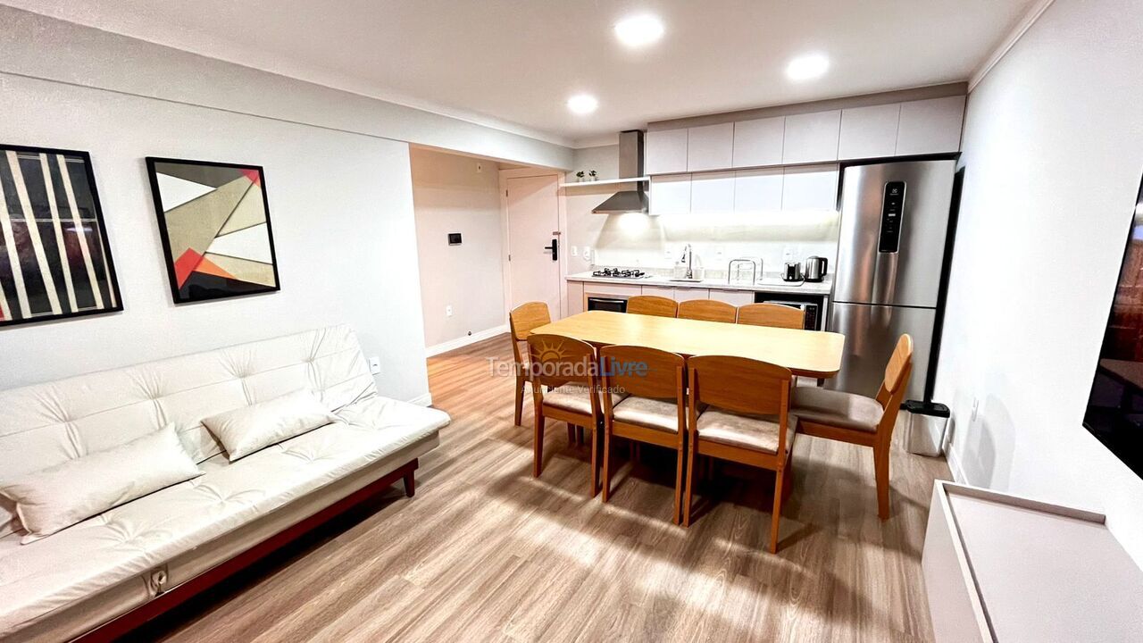 Apartamento para aluguel de temporada em Florianopolis (Praia dos Ingleses)