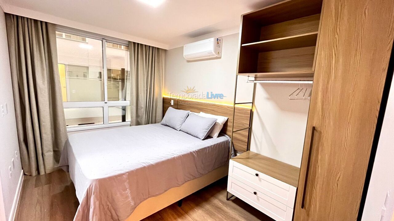 Apartamento para aluguel de temporada em Florianopolis (Praia dos Ingleses)