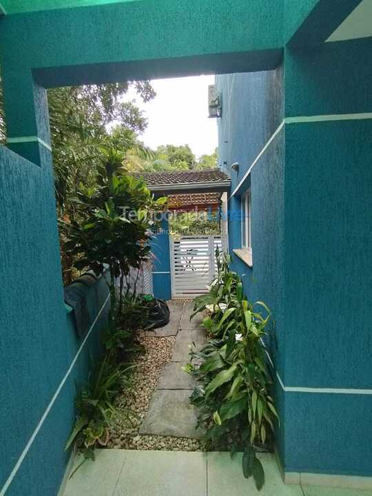 House for vacation rental in Bertioga (Praia de Guaratuba)