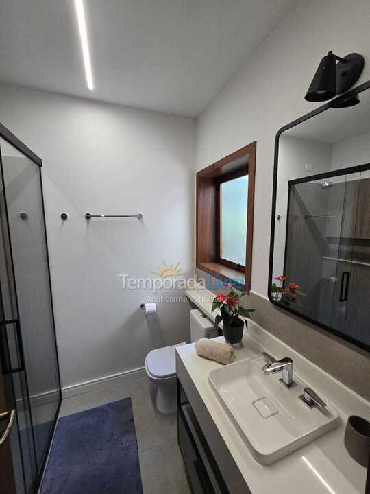 Casa para aluguel de temporada em Florianópolis (Canto da Lagoa)