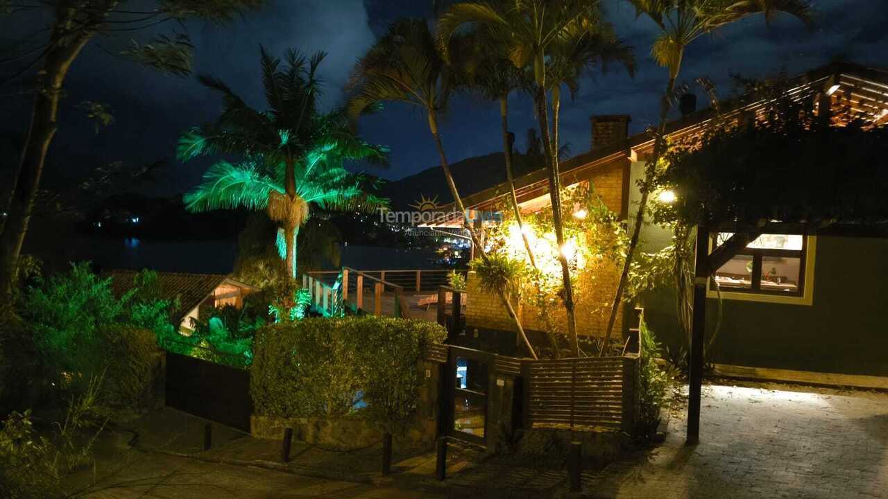 Casa para aluguel de temporada em Florianópolis (Canto da Lagoa)