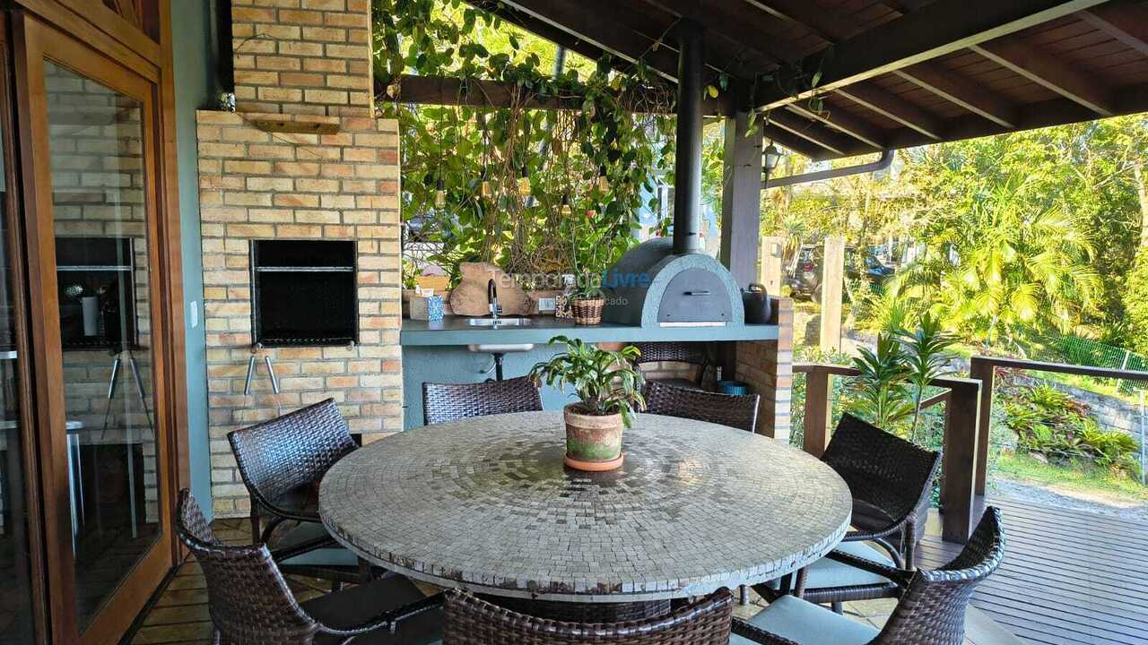 Casa para aluguel de temporada em Florianópolis (Canto da Lagoa)