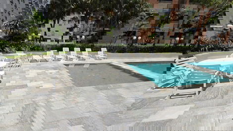 PENTHOUSE PITANGUEIRAS 5 HABITACIONES (4 PISOS) 14 PIES, PISCINA, IGLESIA. 4 ESTACIONAMIENTOS