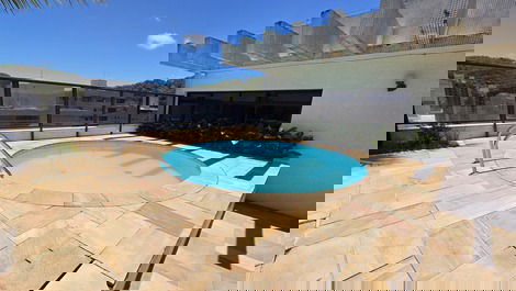 PENTHOUSE PITANGUEIRAS 5 HABITACIONES (4 PISOS) 14 PIES, PISCINA, IGLESIA. 4 ESTACIONAMIENTOS