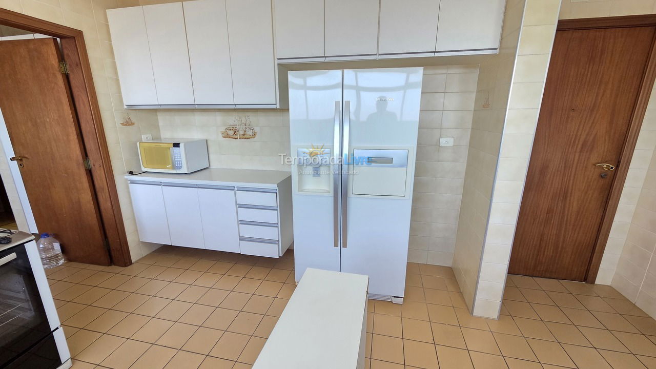 Apartamento para alquiler de vacaciones em Guarujá (Pitangueiras)