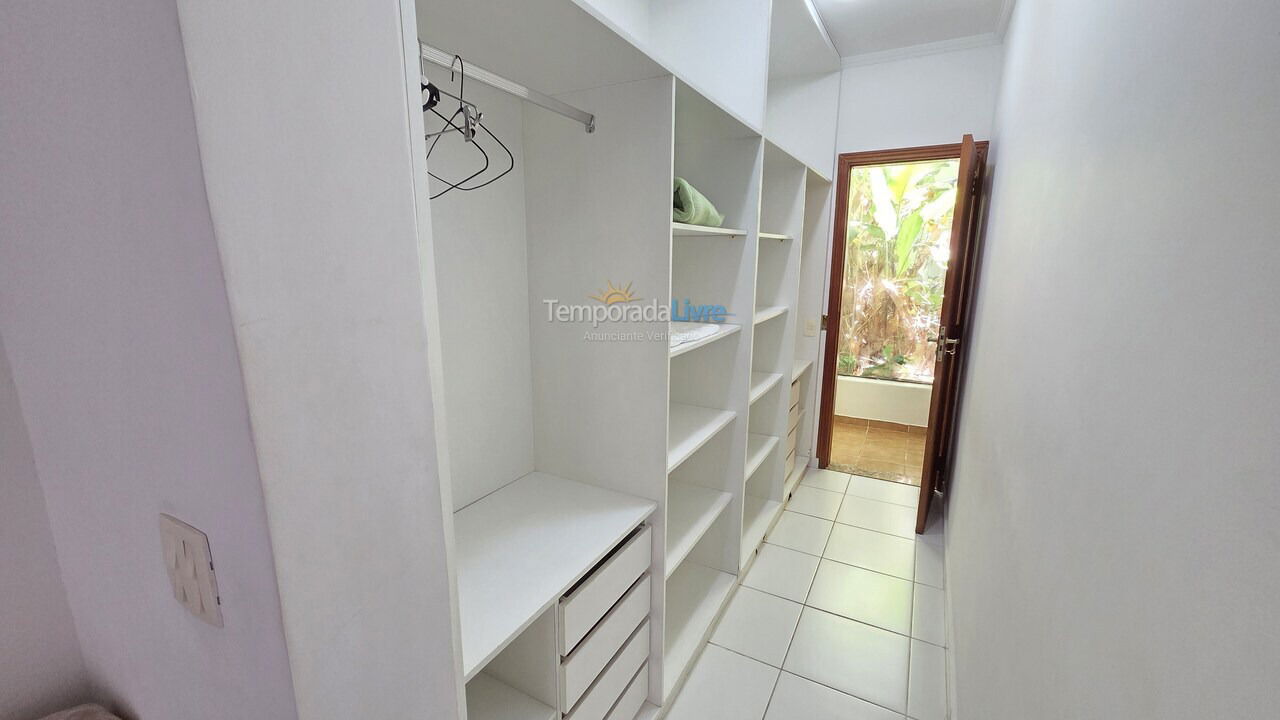 Apartamento para alquiler de vacaciones em Guarujá (Pitangueiras)