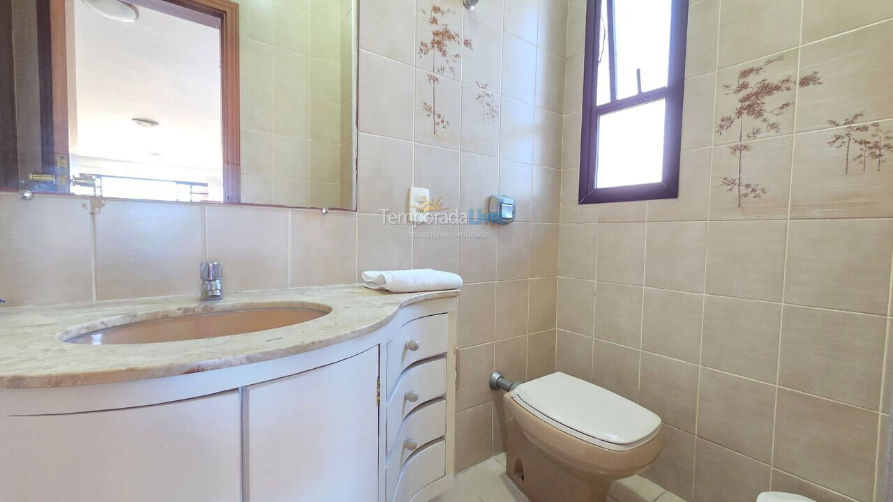 Apartamento para alquiler de vacaciones em Guarujá (Pitangueiras)