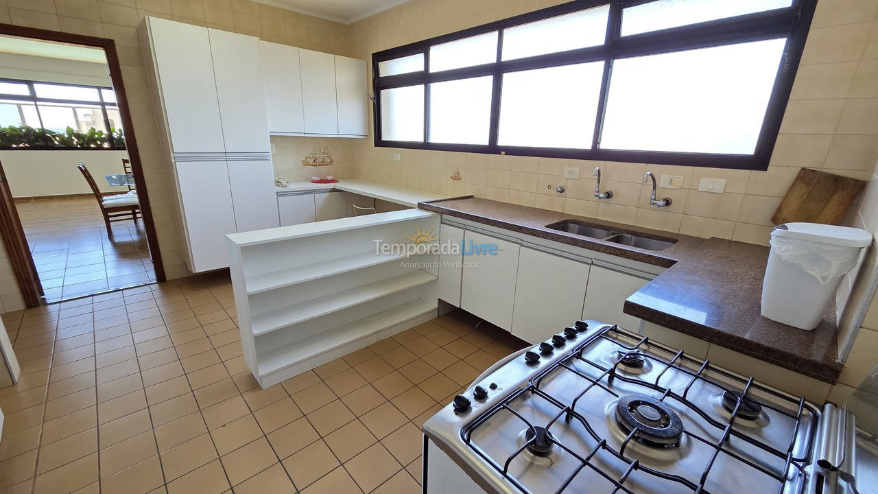 Apartamento para alquiler de vacaciones em Guarujá (Pitangueiras)