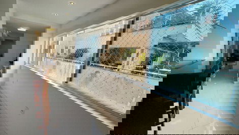 Beautiful sea view in Perequê (Porto Belo) for 8 people.