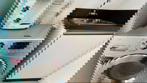 Beautiful sea view in Perequê (Porto Belo) for 8 people.