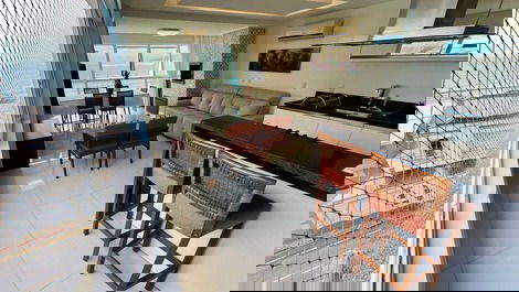 Beautiful sea view in Perequê (Porto Belo) for 8 people.