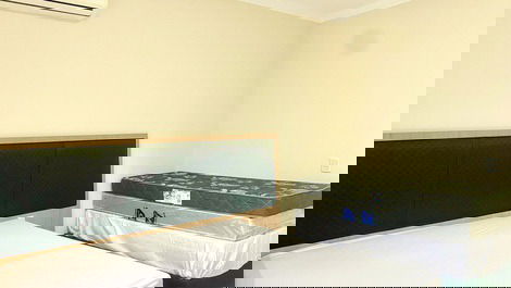 Beachfront house for 11 people in Perequê - Porto Belo