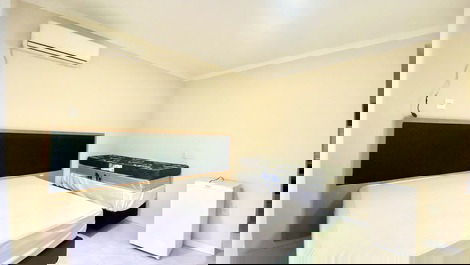 Beachfront house for 11 people in Perequê - Porto Belo