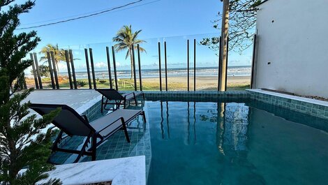 VT - Suite con balcón, vista al mar y desayuno