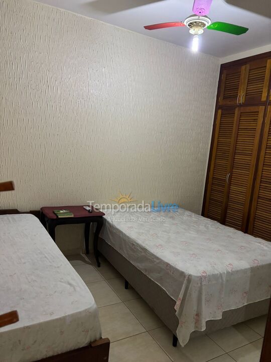 Casa para aluguel de temporada em Ubatuba (Toninhas)