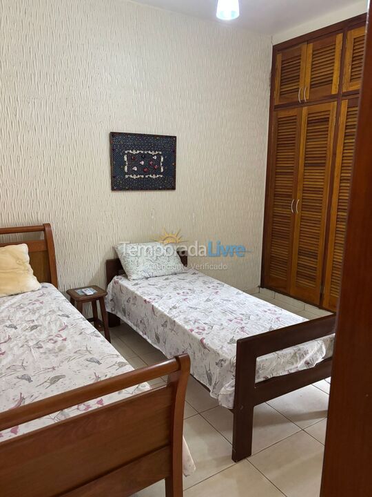 Casa para aluguel de temporada em Ubatuba (Toninhas)