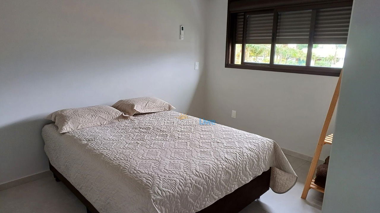 Apartamento para aluguel de temporada em Palhoça (Praia do Sonho)