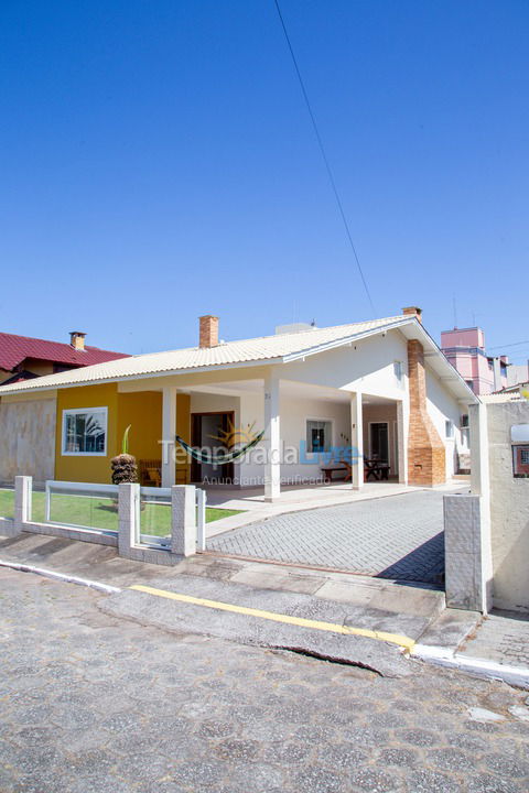 House for vacation rental in Florianopolis (Praia dos Ingleses)