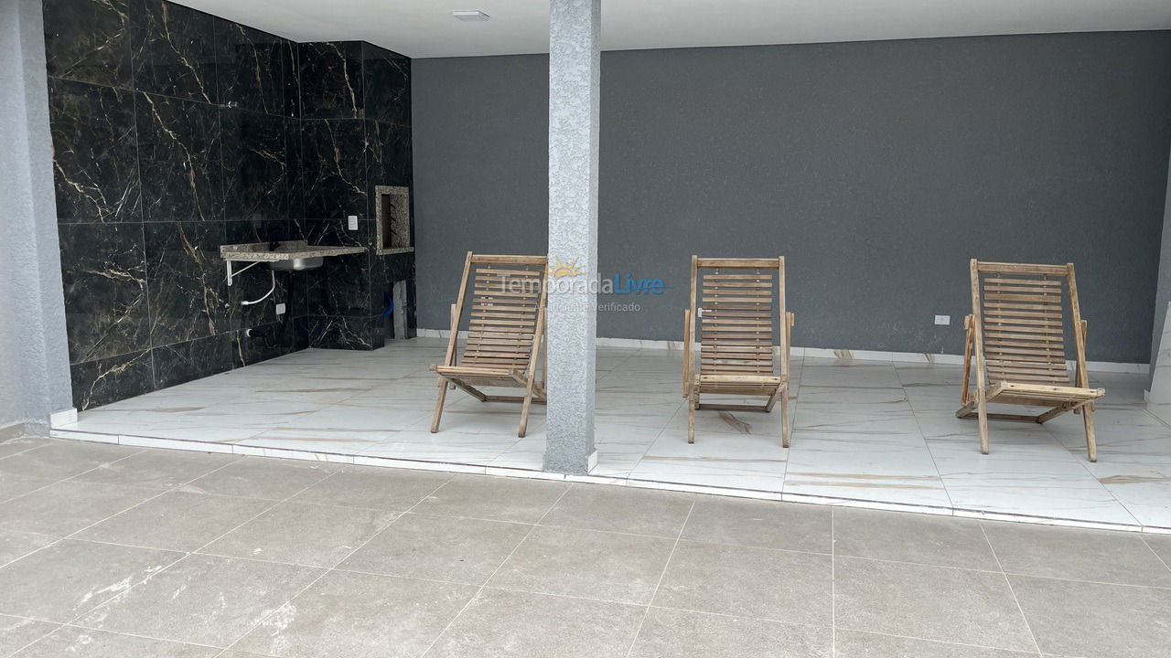 House for vacation rental in Matinhos (Balneário Guacyara Costa Azul)