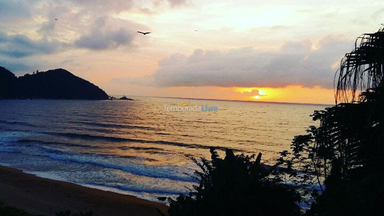 Casa para alquiler de vacaciones em Ubatuba (Praia do Tenório)