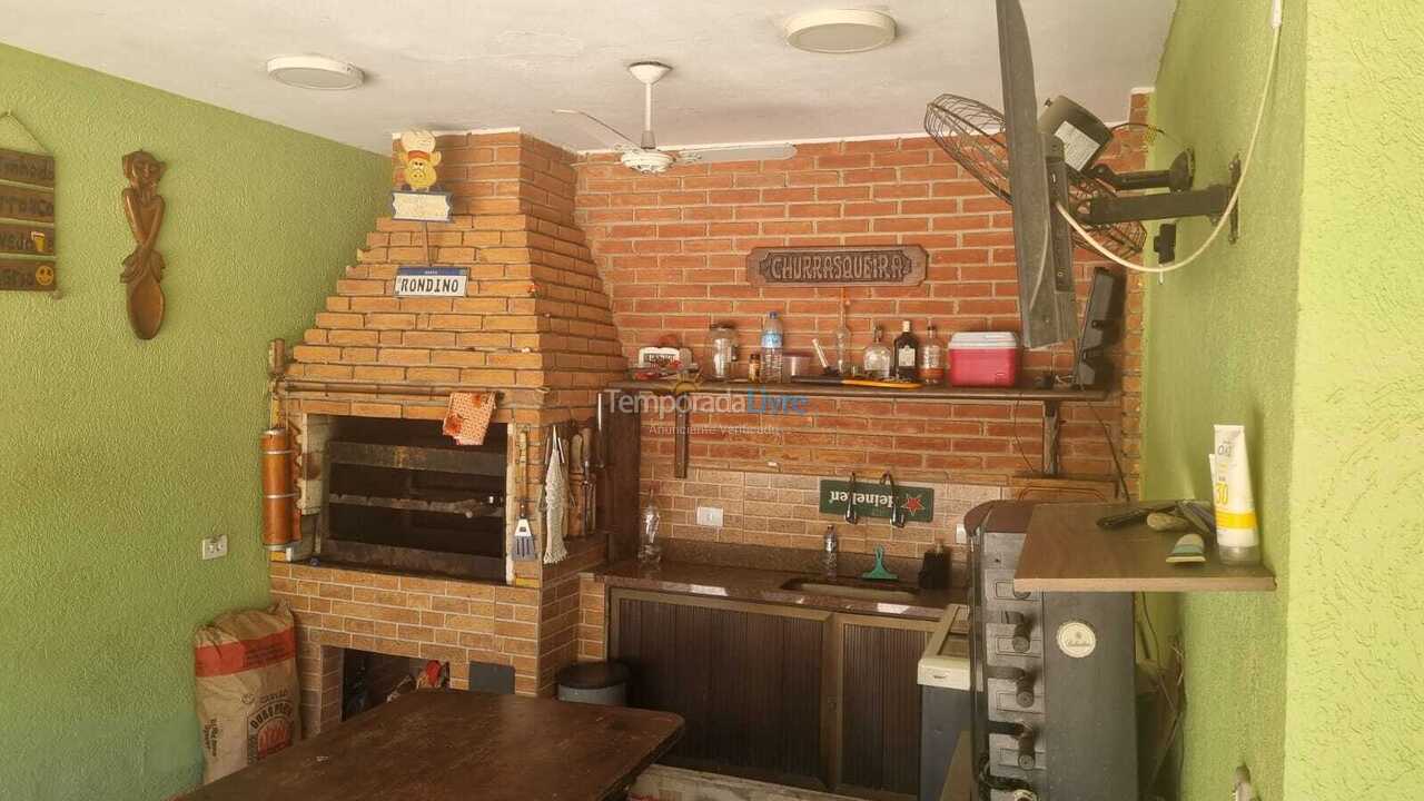 Casa para alquiler de vacaciones em Guarujá (Enseada)