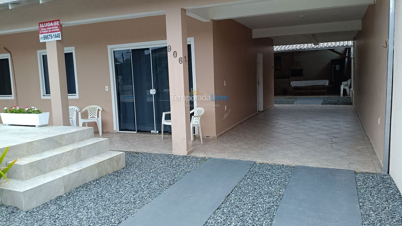 House for vacation rental in São Francisco do Sul (Enseada)