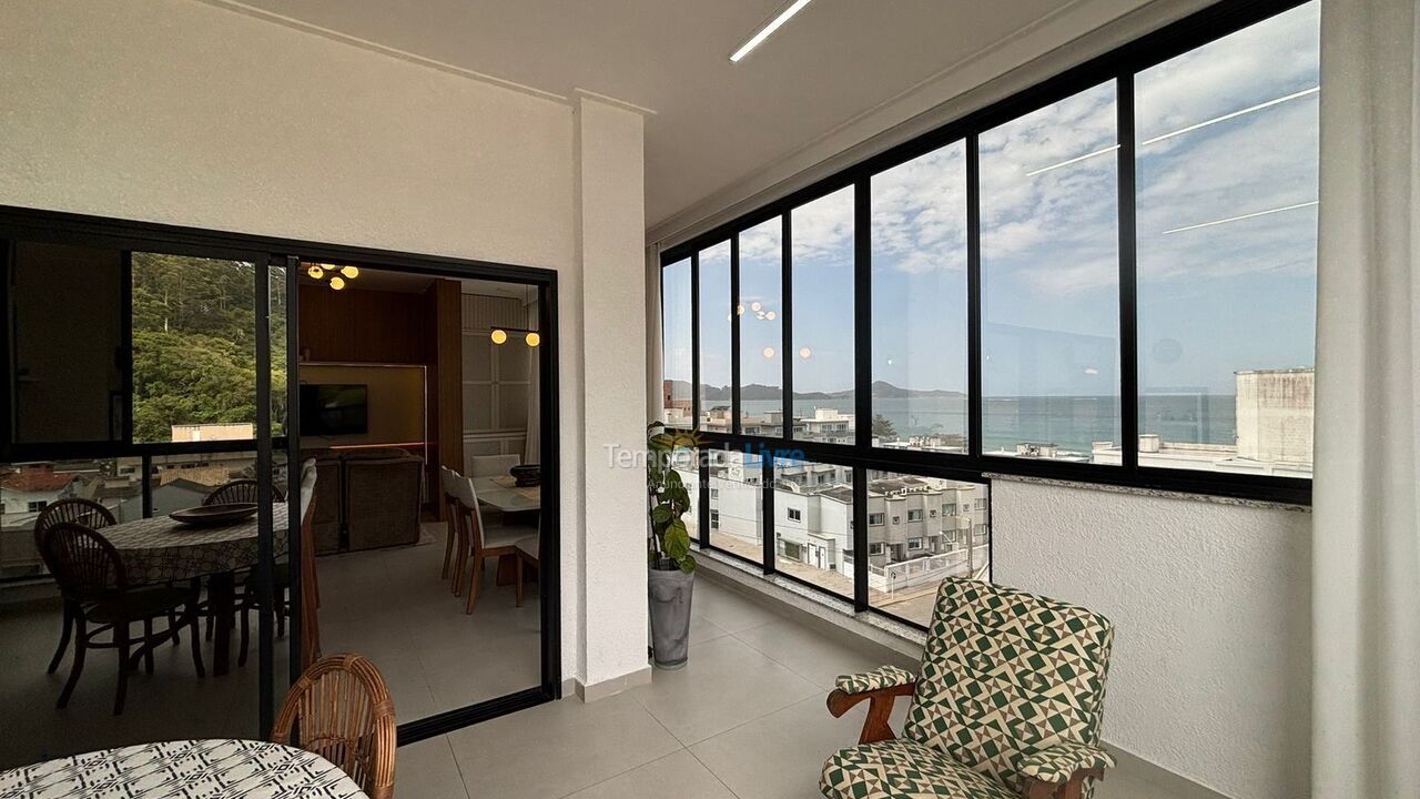 Apartment for vacation rental in Bombinhas (Canto Grande)