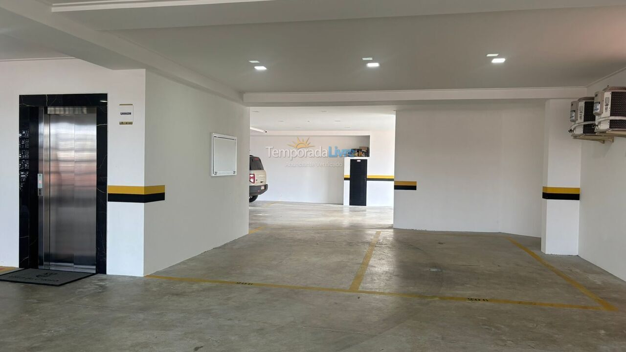 Apartment for vacation rental in Bombinhas (Canto Grande)