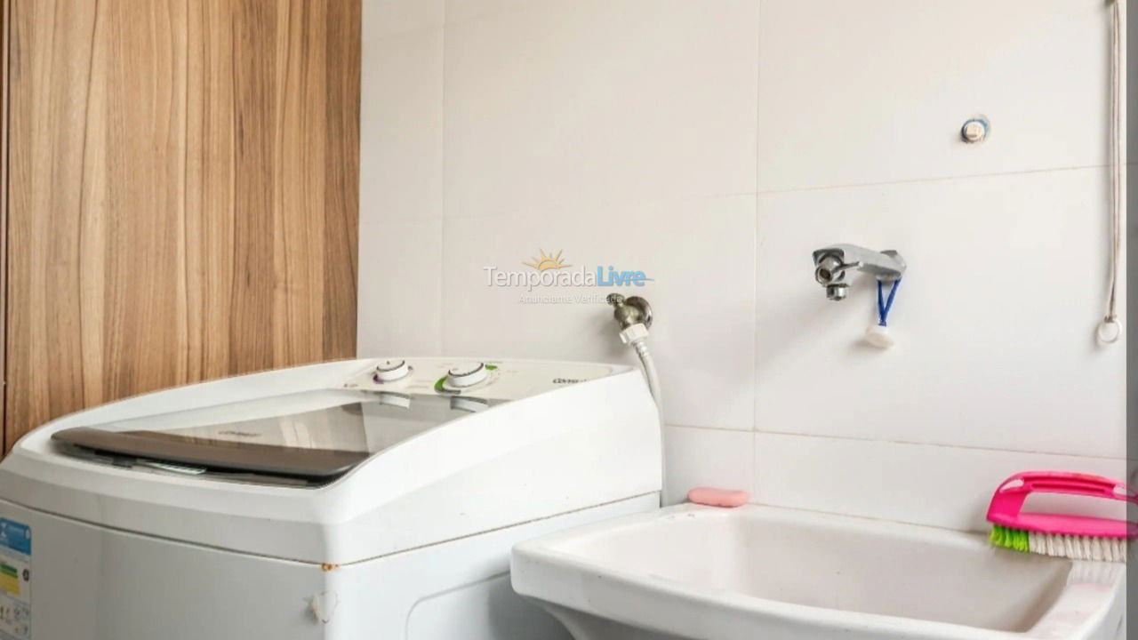 Apartment for vacation rental in Guarujá (Enseada)