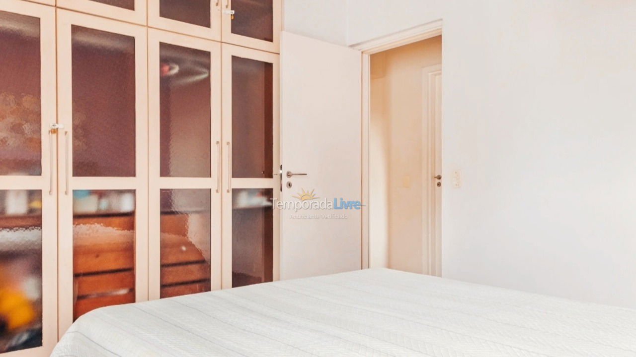 Apartment for vacation rental in Guarujá (Enseada)