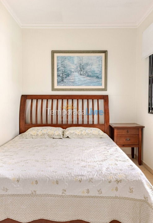 Apartment for vacation rental in Guarujá (Enseada)