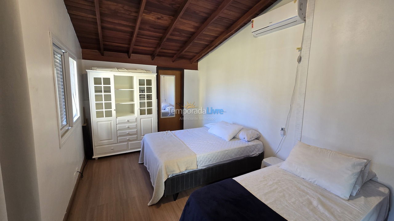 Casa para aluguel de temporada em Ubatuba (Praia do Tenório)