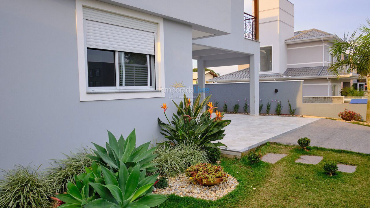 Casa para alquiler de vacaciones em Florianópolis (Novo Campeche)