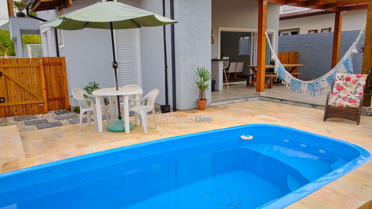 Casa para alquiler de vacaciones em Florianópolis (Novo Campeche)