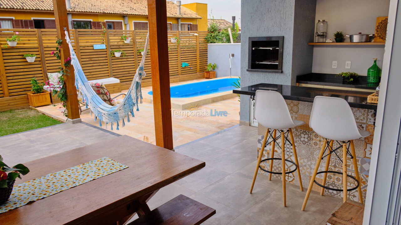 Casa para alquiler de vacaciones em Florianópolis (Novo Campeche)