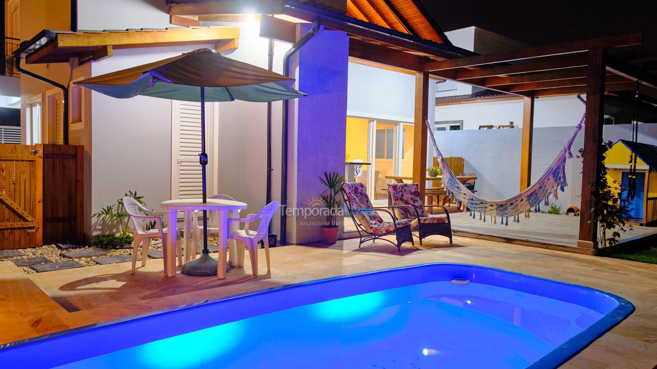 Casa para alquiler de vacaciones em Florianópolis (Novo Campeche)
