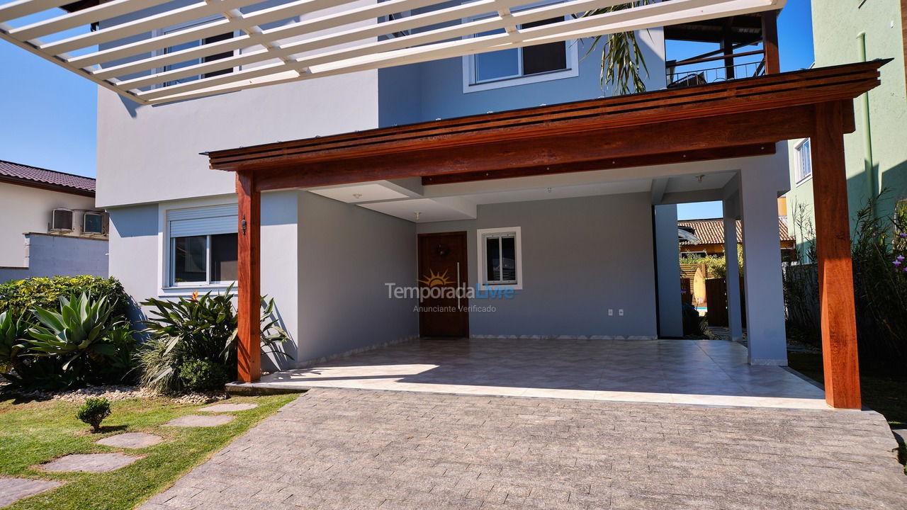 Casa para alquiler de vacaciones em Florianópolis (Novo Campeche)