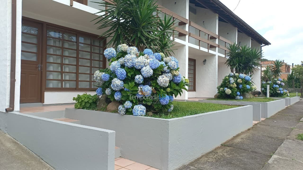 Casa para aluguel de temporada em Garopaba (Morrinhos)
