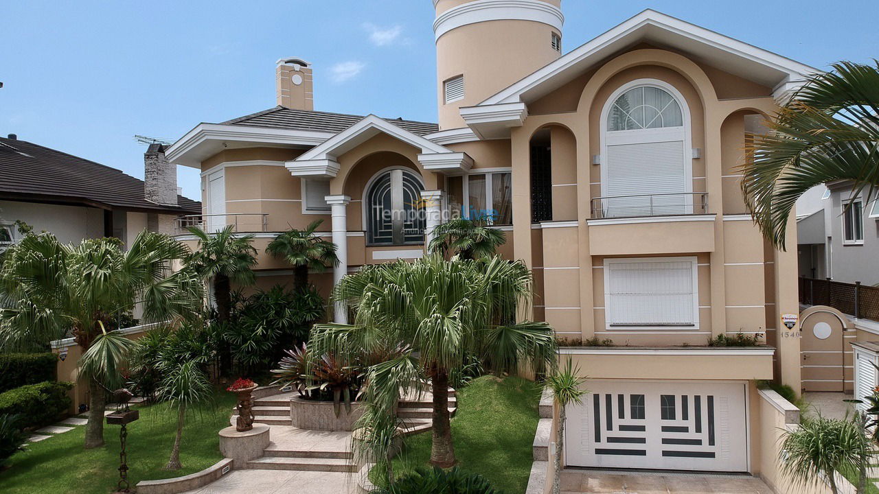 House for vacation rental in Florianopolis (Jurerê Internacional)