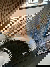 Mansion with 8 suites, sleeps 16, pool in Jurerê Internacional